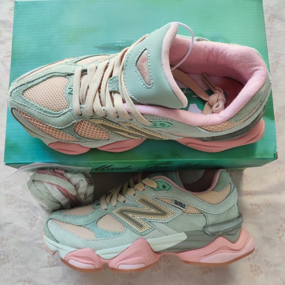 New Balance Shoes - New Balance Pastel Mint & Pink Chunky Sneakers